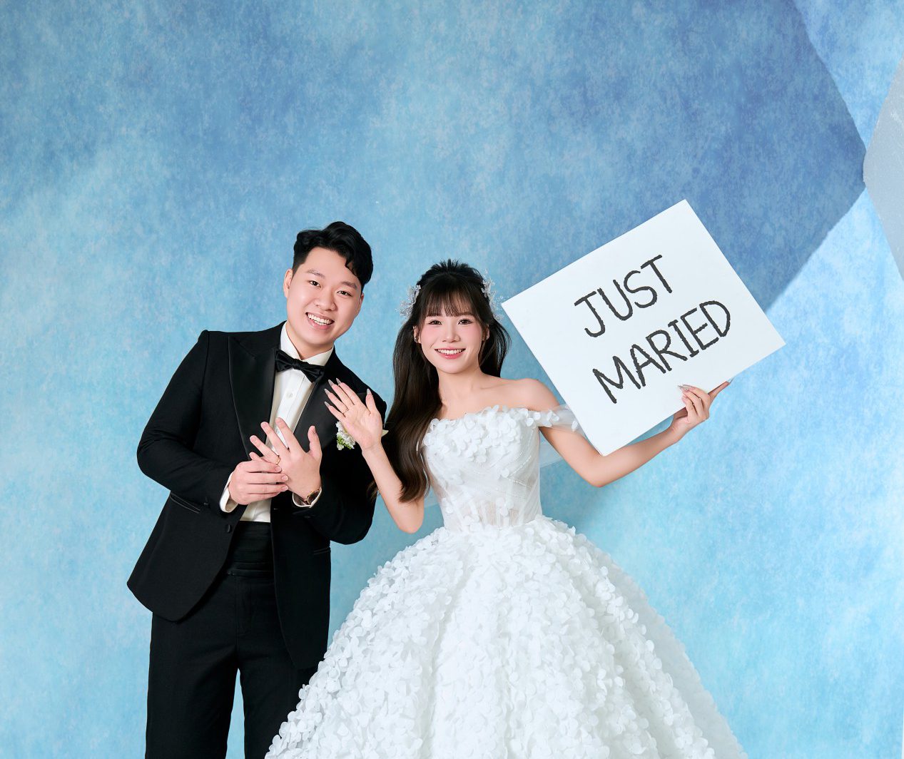 Thái Dương ❤️ Lê Hương