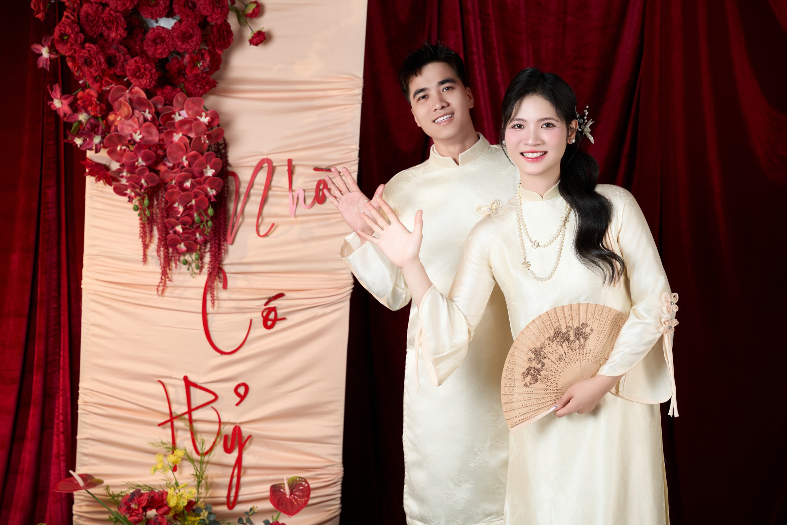 Văn Tùng ❤️ Nguyễn Hồng