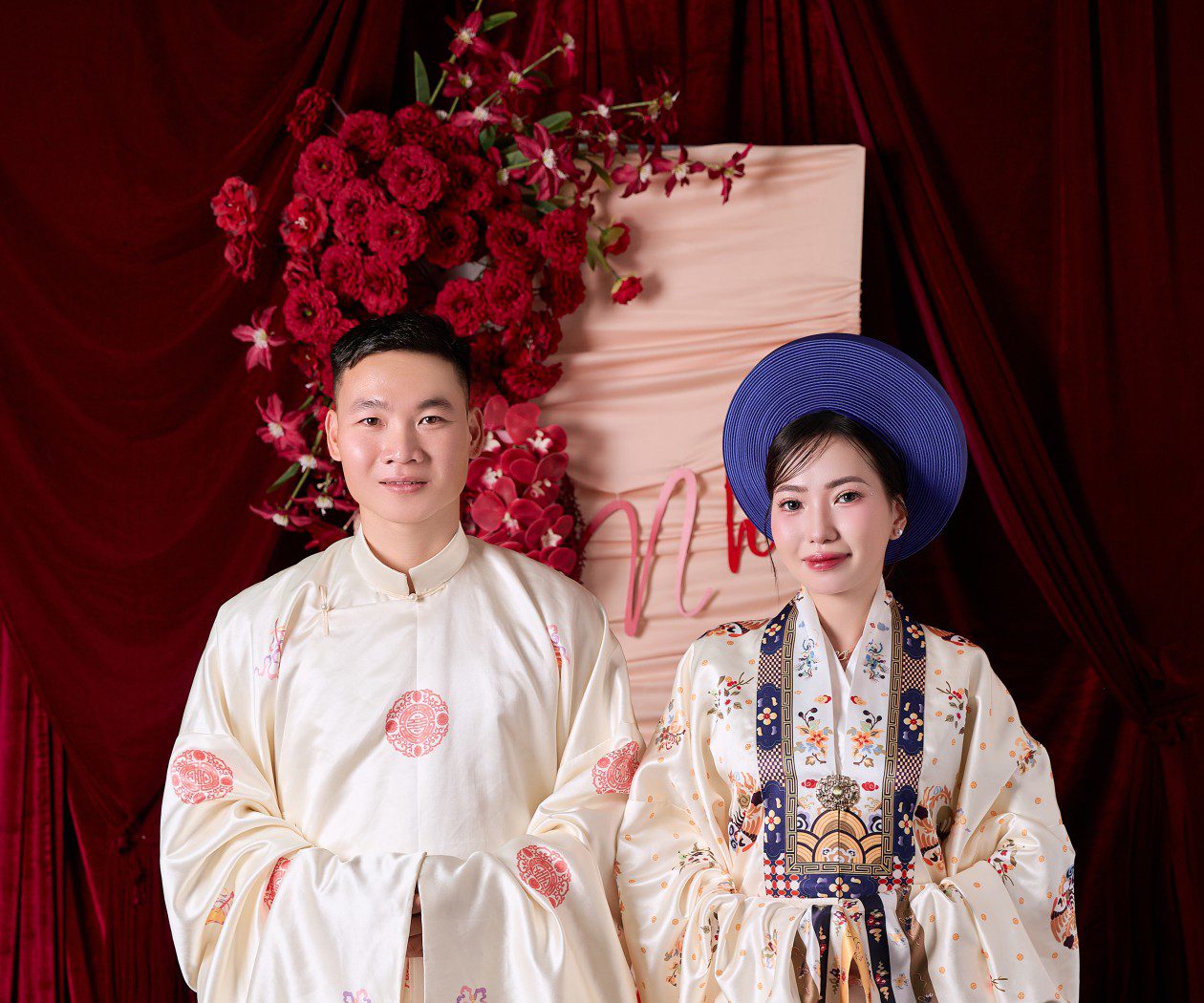 Hải Yến ❤️ Xuân Tú